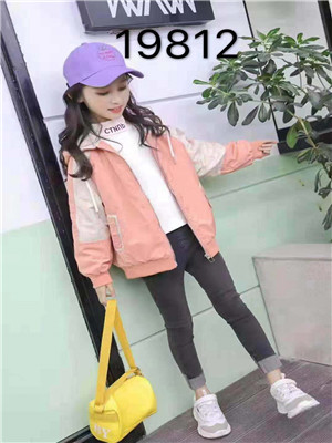 W687419812女中大童外套MD