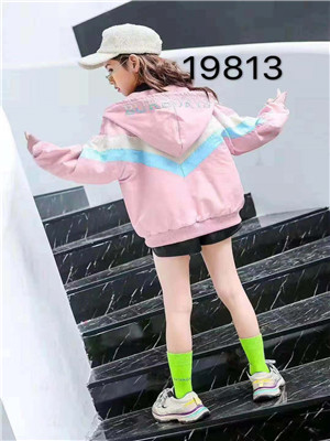 W687419813女中大童外套MD