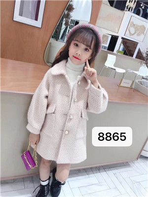 W65758865女中童加厚外套(黄金貂)MD