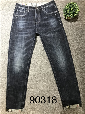 W115990318 男牛仔长裤HH(底抓毛)