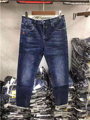 W05001938 男牛仔长裤HH