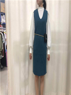 W38889980女秋季两件套裙(系)MD