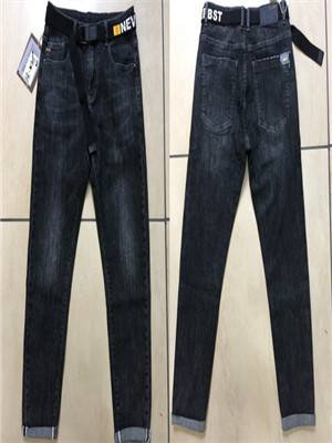 W0488109 男牛仔长裤HH