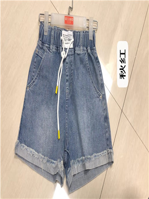 W6753502 女牛仔三分裤MD