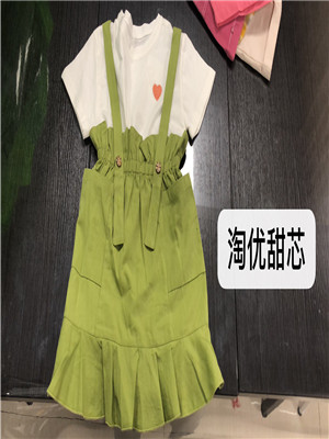 W64058801女中大童夏季两件套裙MD