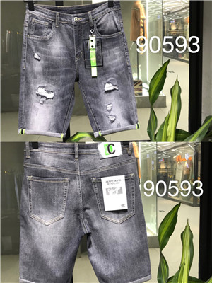 W115990593 男牛仔中裤HH
