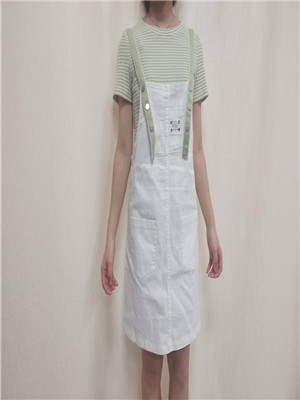 W35848026 C女夏季背带套裙MD