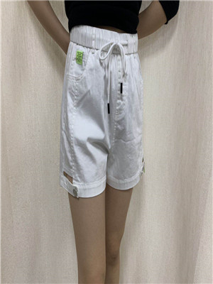 W34619925 女休闲三分裤MD