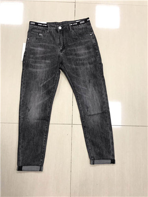 W05006822 男牛仔长裤HH