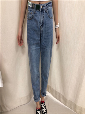 W38986405女牛仔九分裤MD