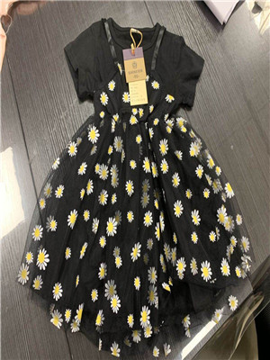 W68742026女中童夏季连衣裙MD