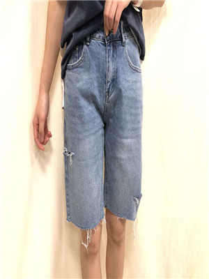 W39481303C女牛仔五分裤MD