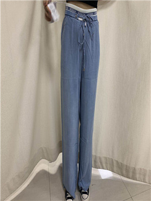 W7034561C女牛仔长裤HD质