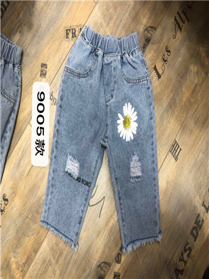 W35659005女中童牛仔七分裤MD$赛特儿082