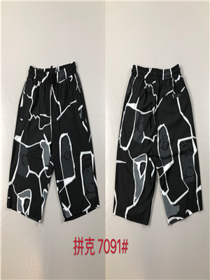 W80597091 特价男休闲五分裤MD