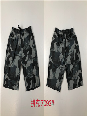 W80597092 特价男休闲五分裤MD