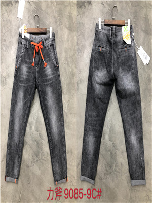 W04889085-9男牛仔九分裤HH