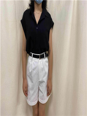 W20329821 女休闲四分裤MD(配腰带)(系)