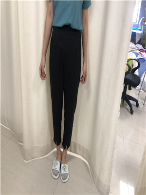 W05486003女休闲七分裤MD