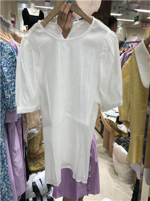 W999920718外购女短袖衬衫