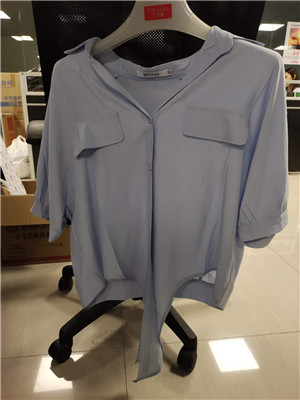 W99998527外购女短袖衬衫