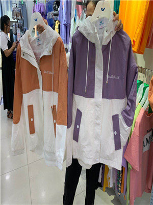 W999909 外购快鱼男外套MD