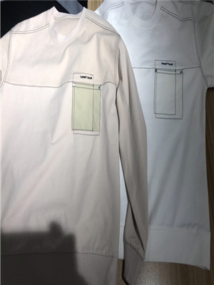 W02699605 男长袖卫衣MD