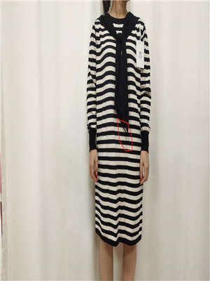 W08168806 女秋季连衣裙MD