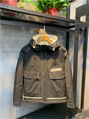 W90069735 男二棉外套MD