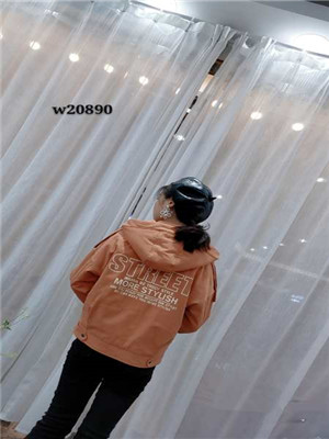 W90330890 女二棉外套MD