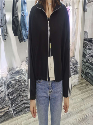 W9111C01女外套MD