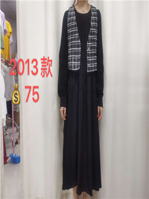 W91122013女秋季两件套裙MD