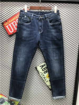 W05002106 男牛仔长裤HH(底抓毛)