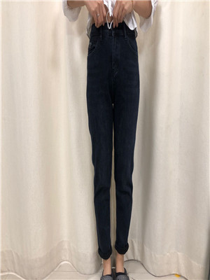 W38406070女牛仔长裤(植绒)MD