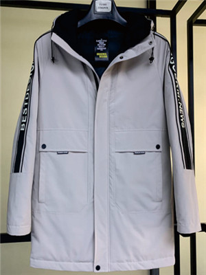 010W2709 男加厚外套MD