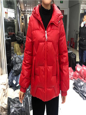 020W57女加厚外套(系)MD