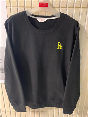 010T7468 男长袖加绒卫衣MD