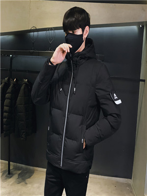 011W88 特价男加厚外套MD